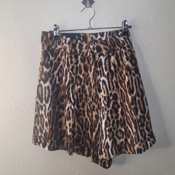 R13 Leopard Pleated High-Rise Shorts- size 29 - Picture 5 of 5